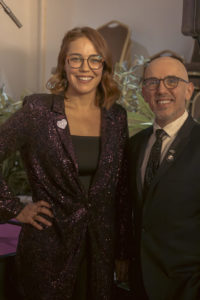 remise-des-prix_22-683x1024